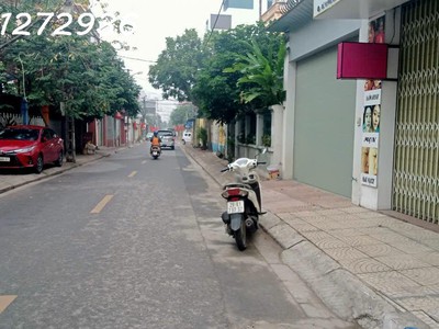 Chủ nhà đi nước ngoài cần bán gấp nhà đất phúc đồng long biên hà nội diện tích 38m mt 3,8 m 4 tầng 0