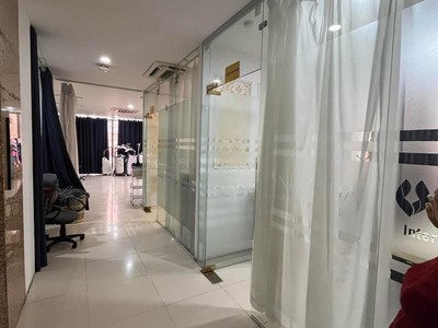 Cho thuê tòa mặt phố 7 tầng thang máy - kinh doanh -nguyễn khuyến  văn quán-110m2 thông sàn 3