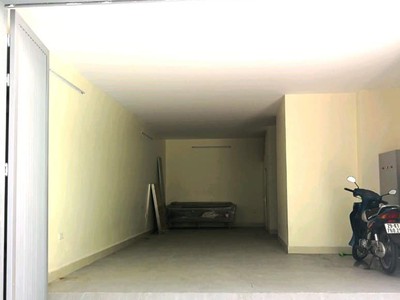 Chính chủ cho thuê sàn tầng 2 làm văn phòng thông phòng tại ngõ 126 khuất duy tiến. 2