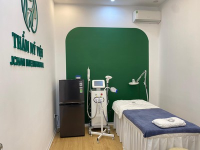 Chính chủ cần share mặt bằng thẩm mỹ viện spa địa chỉ : 14 phạm tuấn tài, cầu giấy, hà nội 1