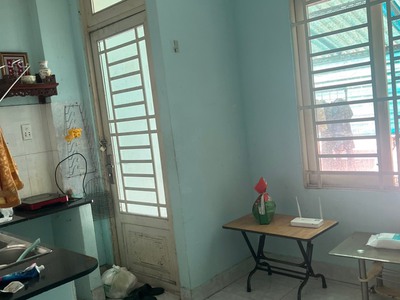 Chính chủ cần sang nhượng tiệm nail gội địa chỉ: 112 đường liên khu 8-9, bình hưng hoà a, bình tân, 2