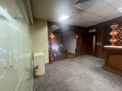 Chính chủ gửi bán gấp sàn thương mại tòa 25t2- n05 hoàng đạo thúy, trung hòa, cầu giấy, hà nội. 2