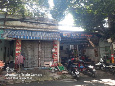 Bán nhà 2 mặt tiền kinh doanh cực sung dt 136m2  ngang 5m  p.an bình, dĩ an 0