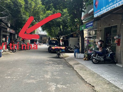 Bán nhà 2 mặt tiền kinh doanh cực sung dt 136m2  ngang 5m  p.an bình, dĩ an 3