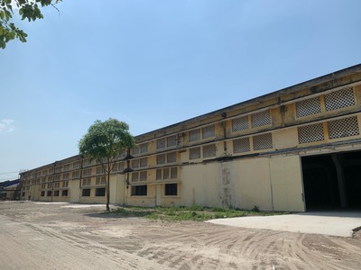 Cho thuê kho xưởng 1500m2 khu vực đường phạm văn đồng 0