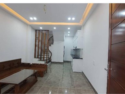 Bán nhà đẹp full nội thất ở ngay bồ đề - long biên. 35m2 x 5 tầng 0