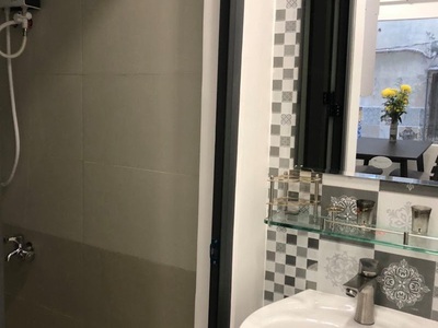 Phú  - phan xích long - 50m2 - nở hậu đẹp - 3 tầng , 4 pn  -giá  5.590 tỷ. 0