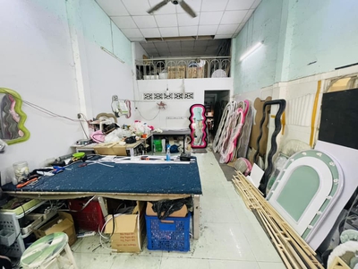 Bán đất tặng nhà hxh 82m2, dòng tiền 10tr/th , gần aeon tân phú 2