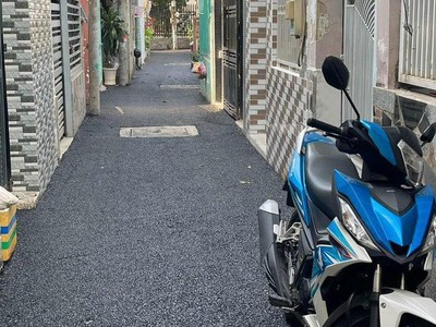 Nhà hẻm xe hơi trường sơn ngay cửa ngõ sân bay phường 2 quận tân bình 3