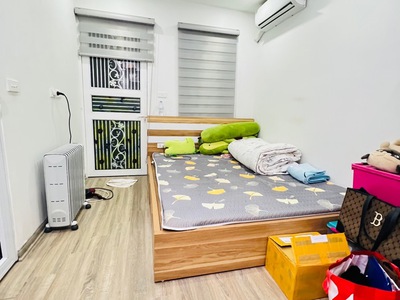 Nhà Đẹp Thanh Xuân, Ngõ Ba Gác, DT 20m2, 3.5 Tầng, MT 4.3m, Giá 2.x Tỷ. CỰC HIẾM 5