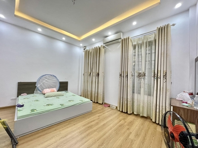 Bán gấp nhà Nguyên Hồng, Đống Đa ngõ nông rộng 2.5m, 3 thoáng, 62m x 4T, MT 5m chỉ 6.62 tỷ 3