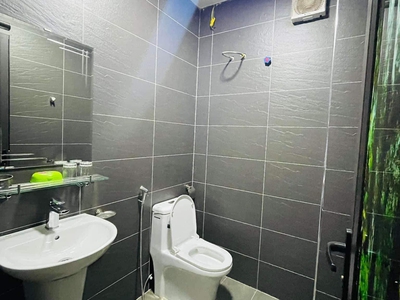 Bán gấp nhà Nguyên Hồng, Đống Đa ngõ nông rộng 2.5m, 3 thoáng, 62m x 4T, MT 5m chỉ 6.62 tỷ 4