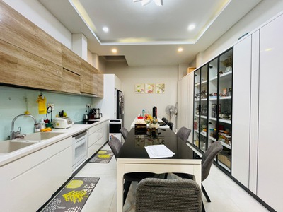 Bán Siêu Phẩm Nhà Phố Đường Hồ Văn Huê, Phường 09, Quận Phú Nhuận 5