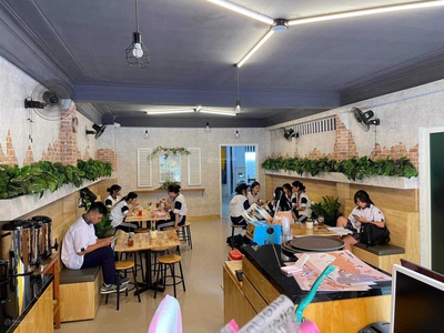 Chính chủ cần cho thuê mặt bằng kinh doanh tầng 1 100 m  làm văn phòng hoặc thế giới di động,  trung 5
