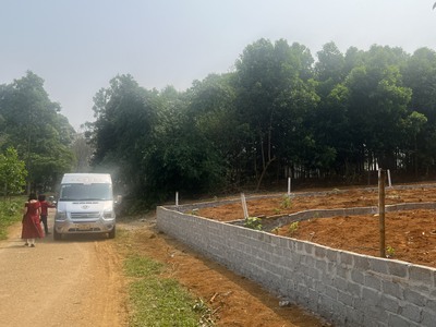 Bán lô đất 333m2 ở Quang Trung Ngọc Lặc thanh Hoá giá hơn 300 triệu 0