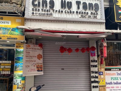 Cho thuê cả nhà 3 tầng mặt phố Hàng Muối chính chủ  sàn tầng một 31m2 0