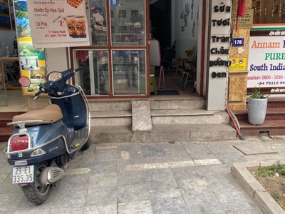 Cho thuê cả nhà 3 tầng mặt phố Hàng Muối chính chủ  sàn tầng một 31m2 3