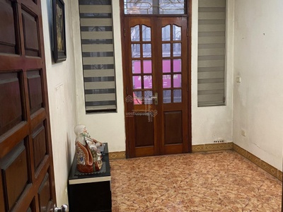 Cho thuê cả nhà 3 tầng mặt phố Hàng Muối chính chủ  sàn tầng một 31m2 9