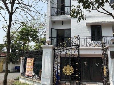 Tìm đối tác thuê chung văn phòng khu biệt thự hoa phượng - an khánh - hoài đức. 1
