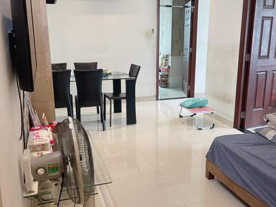 Cho thuê căn hộ H1, Đường Hoàng Diệu, Phường 9, Quận 4 : -	Diện tích 75m2, 2PN, 2WC, đầy đủ nội thất 0