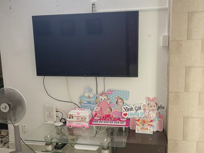 Cho thuê căn hộ H1, Đường Hoàng Diệu, Phường 9, Quận 4 : -	Diện tích 75m2, 2PN, 2WC, đầy đủ nội thất 1