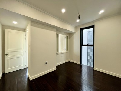 Căn hộ Duplex, gần TTTM Vincom Thủ Đức, 160M2 Chổ đậu oto, GIÁ 6.5 TỶ 6