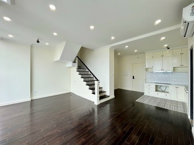 Căn hộ Duplex, gần TTTM Vincom Thủ Đức, 160M2 Chổ đậu oto, GIÁ 6.5 TỶ 0