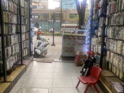 Sang nhượng cửa hàng phụ kiện điện thoại 1