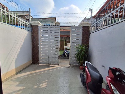 Bán nhà mặt tiền hẻm xe hơi 4tầng khu kiều đàm đ.trần xuân soạn p.tân hưng q7 nhỉnh 6 tỷ 0