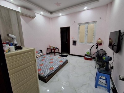 Bán nhà mặt tiền hẻm xe hơi 4tầng khu kiều đàm đ.trần xuân soạn p.tân hưng q7 nhỉnh 6 tỷ 3