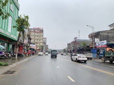 Bán nhà mặt đường thống nhất 1
