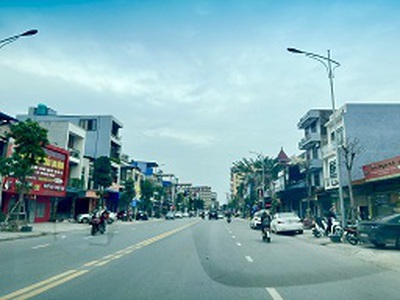 Bán nhà mặt đường thống nhất 2