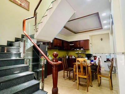 Tân sơn nhì - hẻm xe hơi - full nội thất - 52m 3 tầng giá 6tỷ tl 2