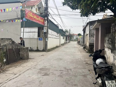 Bán đất mặt phố Lý Anh Tông, ph Hải Tân, TP HD, 75m2, mt 4.5m, hướng tây, vị trí đẹp, chỉ 2.3x tỷ 2