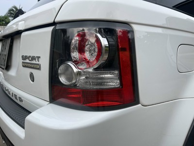 LandRove Ranger Rover SuperChanrger Sport LWD 2011 nhậu khẩu từ Anh máy cực mạnh 5.0 4