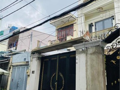 Nhà bán quận 6 , phạm văn chí , p.3. hẽm xe tải - gần mặt tiền. dt 63m2x2 tầng  3x20 . giá 7 tỷ tl. 2