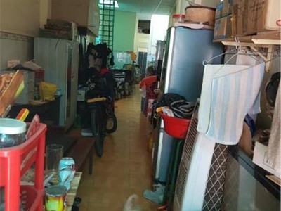 Nhà bán quận 6 , phạm văn chí , p.3. hẽm xe tải - gần mặt tiền. dt 63m2x2 tầng  3x20 . giá 7 tỷ tl. 3