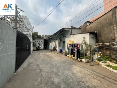 Bán đất tặng nhà trọ 97m2 hxh lã xuân oai chỉ 4ty1 2