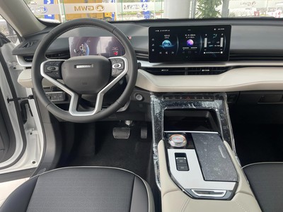 Cần bán xe haval H6  hybrid 4