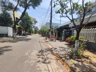 Cho thuê khoảng đất trống 100m2 , có tiềm năng phát triển, gần trường học, chợ ,... kv Cẩm Lệ - LH 1