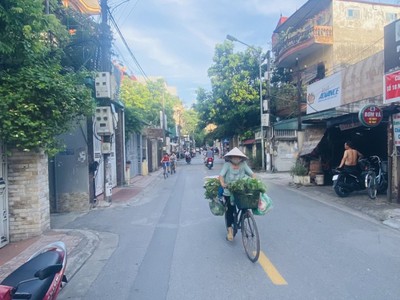 Nhà vũ xuân thiều  - ngõ như phố - ô tô tránh - vỉa hè - kinh doanh - nhà mới đẹp - gần 0