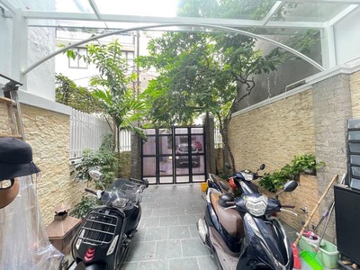 Siêu phẩm 2 mặt ngõ, lâm du-bồ đề, 90m x 4 tầng, thoáng trước sau, gara, tặng nội thất cao cấp 0