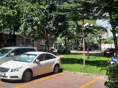 Chính chủ cần bán căn hộ chung cư c2,man thiện 3