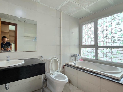 Giá tốtchung cư 173 xuân thủy 110m2, 3pn, nội thất đẹp ở luôn, chỉ 5.4 tỷ 3