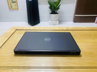 Dell Latitude 5580 màn 15in mỏng đẹp, có bán phím số phục vụ công việc văn phòng 3