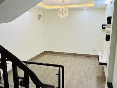 Hàng hiếm lk hàng bè-mậu lương, hà đông 50m x 5tầng giá 8.x tỷ 1