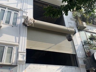 Cần bán nhà mặt phố cự lộc 76m2 mt5m xây 6 tầng 1