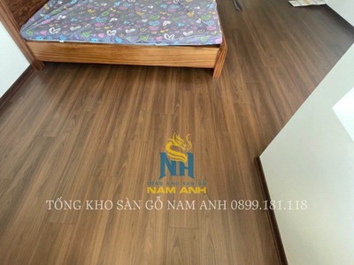 Sàn gỗ cốt đen 12mm 2