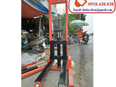 Xe nâng tay cao tải trọng 500kg- 1 tấn giá chỉ từ 7 triệu 0