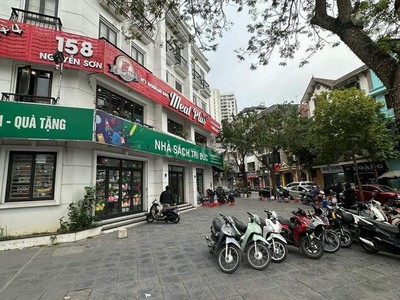 Siêu đẹp siêu hiếm - Cho thuê MBKD tầng 1 mặt phố Nguyễn Sơn căn góc mặt tiền trên 20m 1